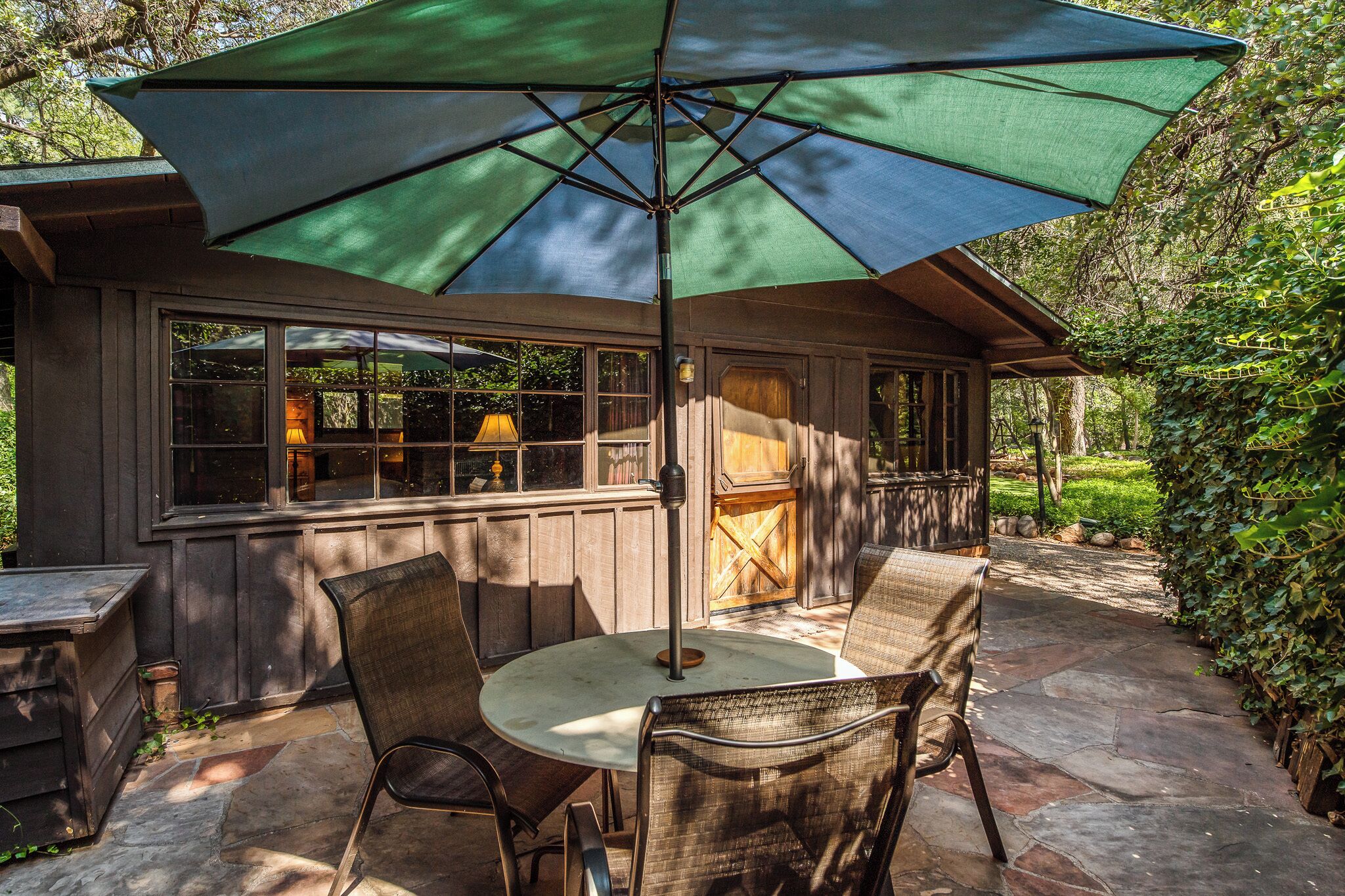 Robin | Terrace/patio