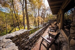 Casa de Piedra | Terrace/patio