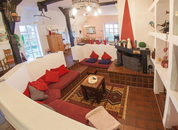 Living area - Birkenhof Comfortable Holiday Residence (Varel)