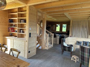 Interior - Family chalet in Cordon (Haute Savoie), near Megève and Combloux, sleeps 10 (Cordon)