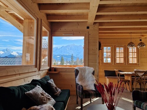 Family chalet in Cordon (Haute Savoie), near Megève and Combloux, sleeps 10