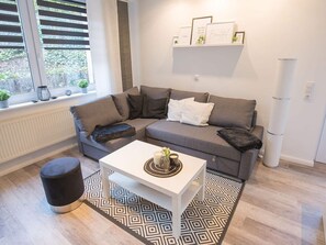 House | Living area - Tam Comfortable Holiday Residence (Varel)