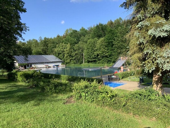 Pool - Am Holundergrund Comfortable Holiday Residence (Gohrisch)