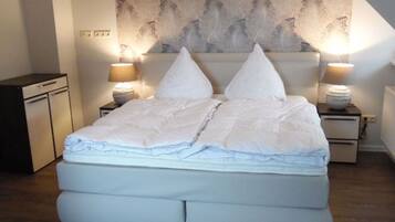 Nhà di động | 2 phòng ngủ, trang bị nội thất với thiết kế riêng biệt