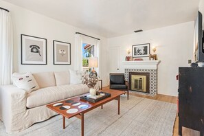 Smart-TV og stereoanlegg