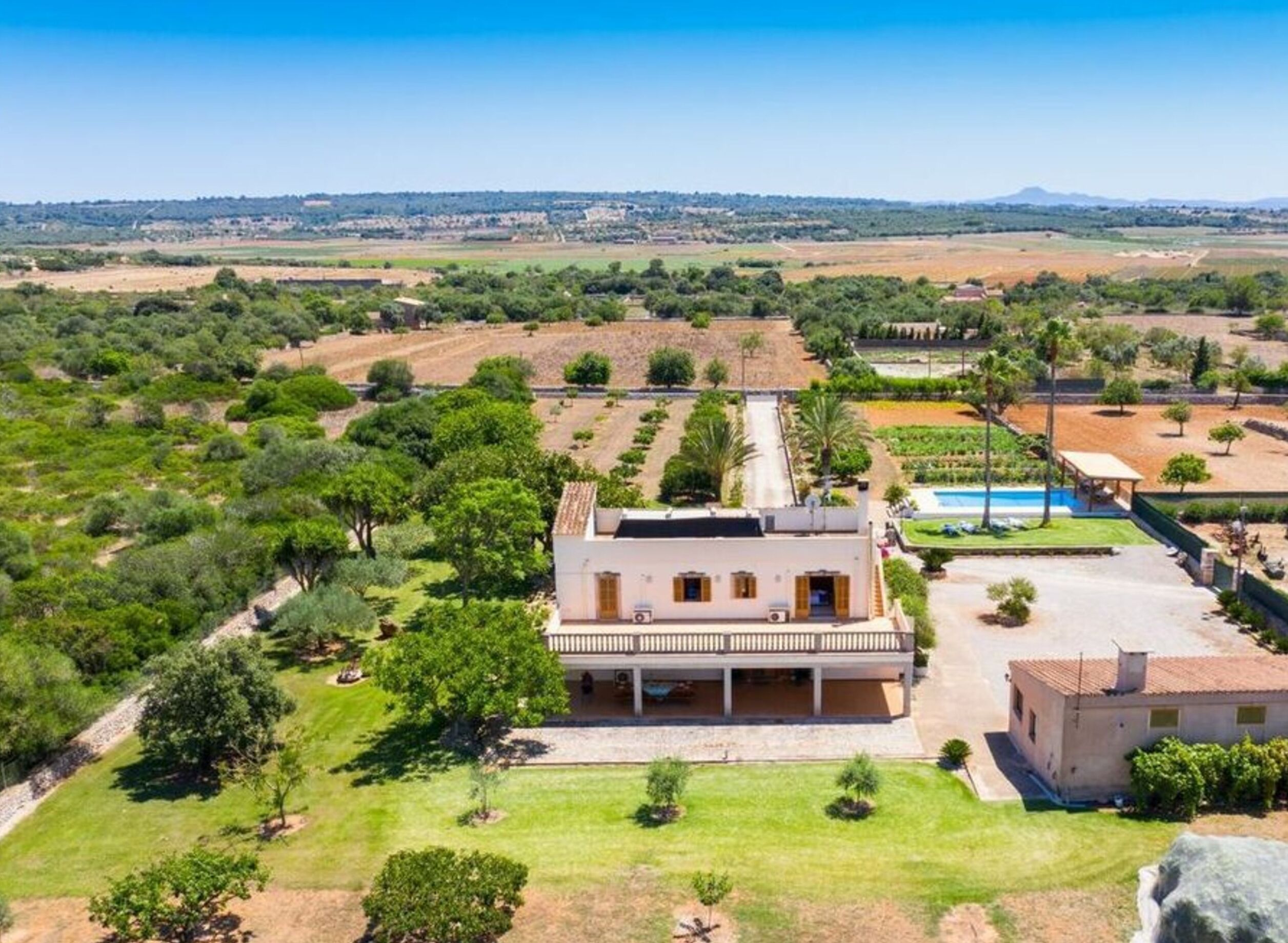 Mobil Karavan | Eksterior