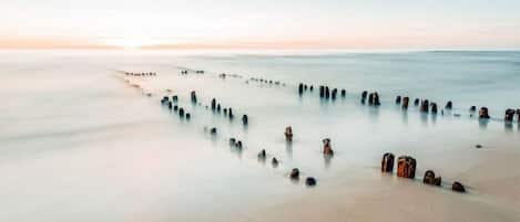 ชายหาด