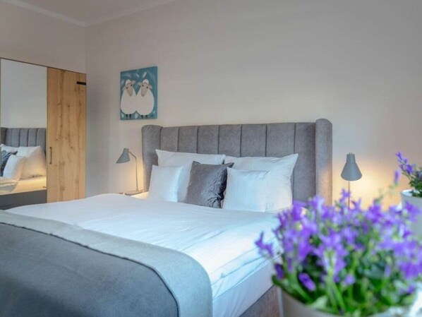 2 chambres, ameublement unique