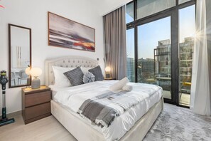 1 chambre, bureau, fer et planche à repasser, Wi-Fi gratuit