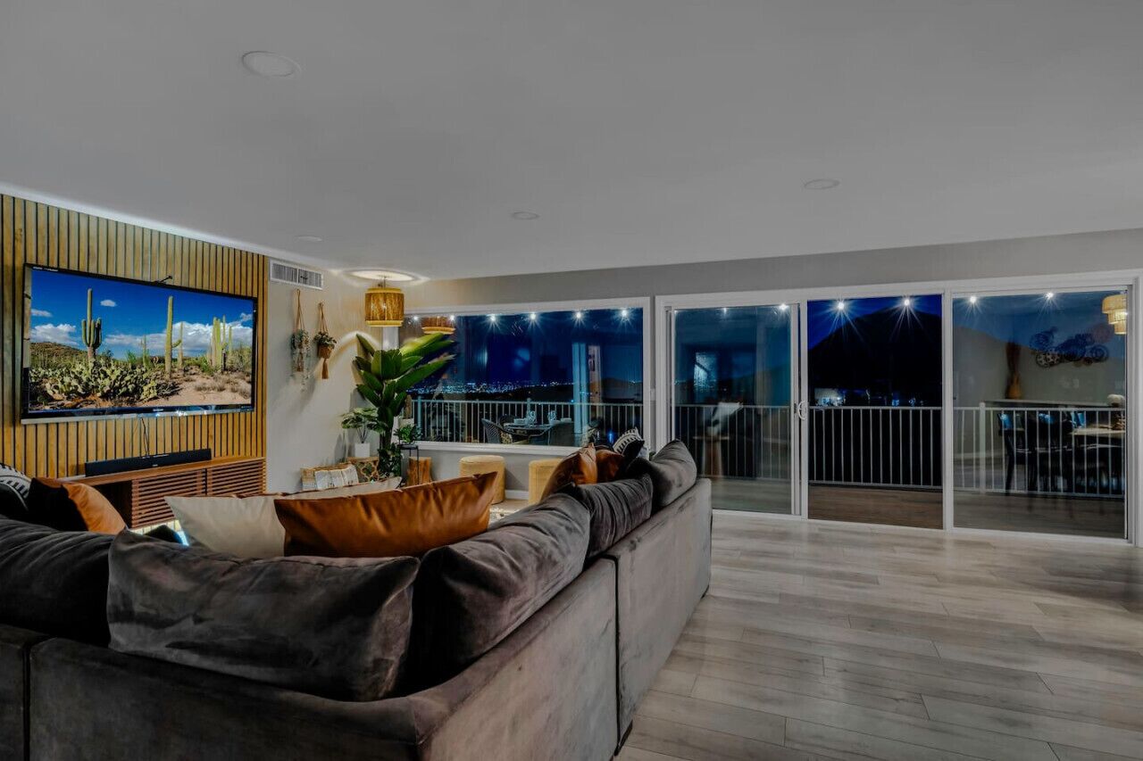 Smart TV, fireplace, video games, foosball