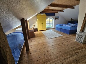 2 bedrooms, individually furnished, iron/ironing board - Holiday Apartment With 1 Bedroom (Norderbrarup)