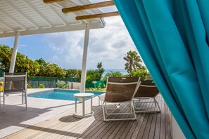 Pool - Villa Corail 2 people, sea view, in the heart of the Riviera of the Guadeloupe Islands (Sainte-Anne)