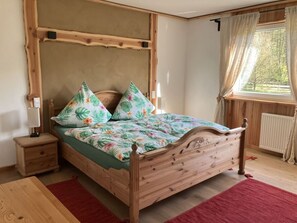 3 chambres, ameublement personnalisé