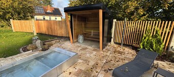 Foundation - Forest house with sauna & hot tub