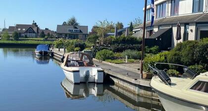 Brekkense Wiel 2 Comfortable Holiday Residence