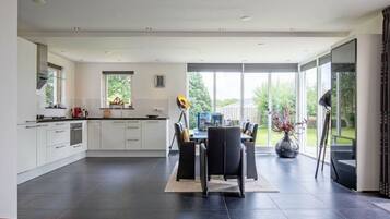 Mobile Home | Private kitchen