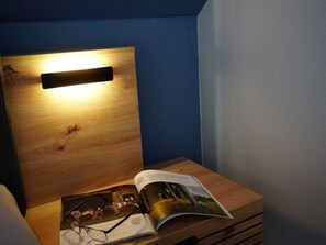 2 bedrooms