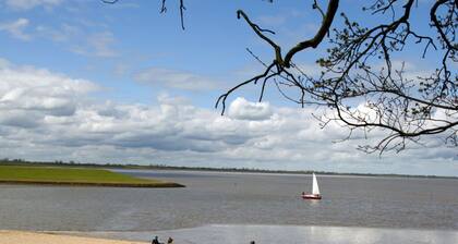 Hinnerk Comfortable Holiday Residence