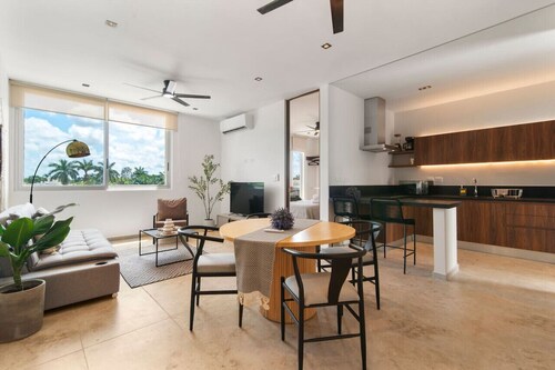 Amorada - Pool & Gym by LAHOS