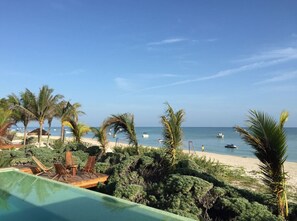 Tæt på stranden