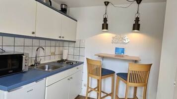 ์ ์ฉ ์ฃผ๋ฐฉ