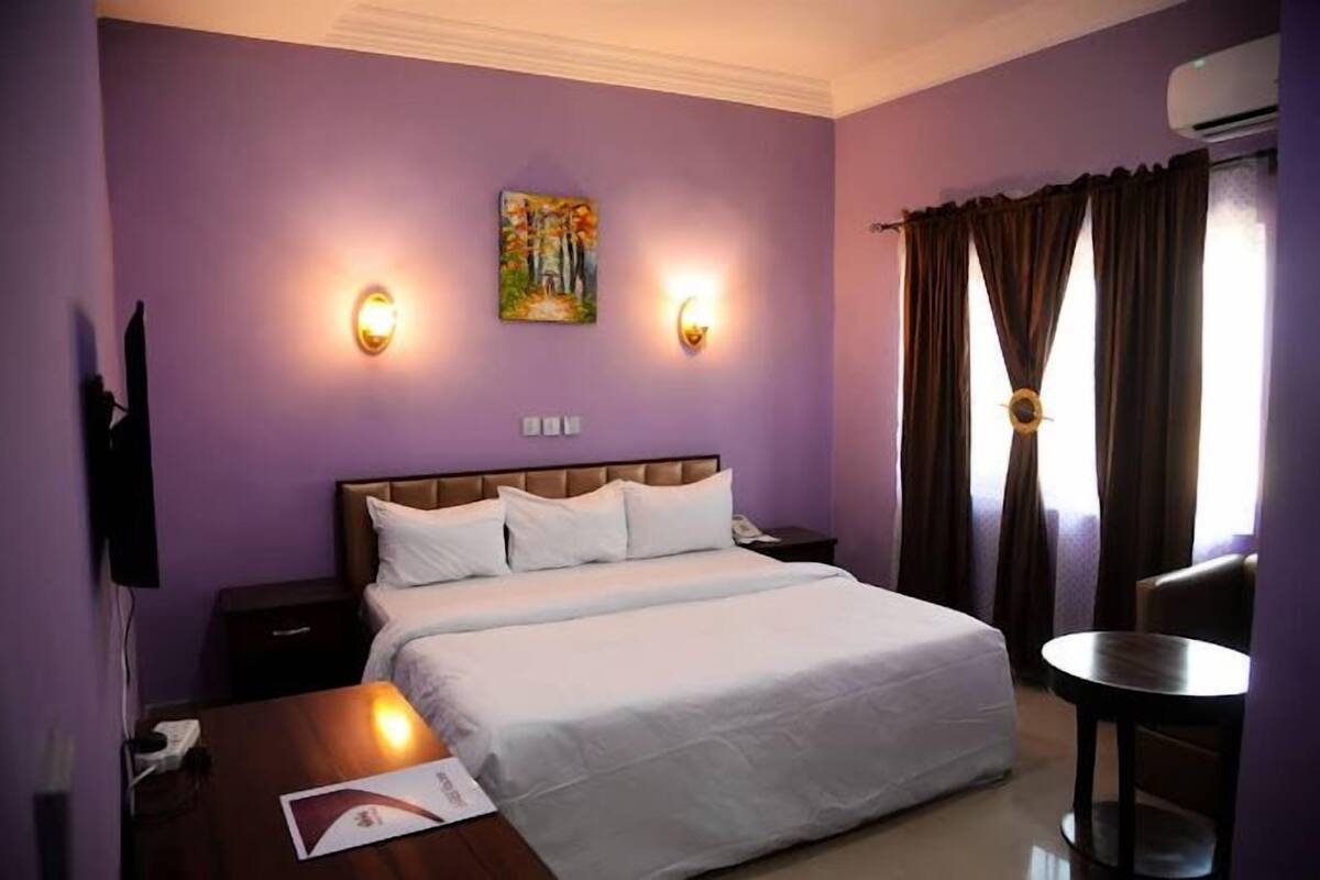 Deluxe Room, Balcony, City View | Desk, laptop workspace, WiFi (free)