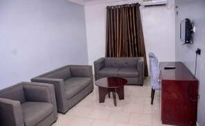 Junior Room, Balcony, City View | Living area - Zecool Hotels (Kaduna)