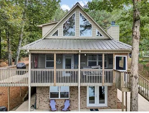 My Happy Place-Smith lake  4bed/ 3 bath, ,entertainment dock, pet friendly