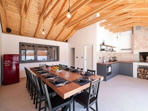 Private kitchen - Villa in Sukosan With Swimming Pool (Sukosan)