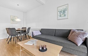 TV - Dueodde Str. Ferielejligheder (Nexø)