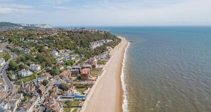 Sea to Sea, Hythe Kent