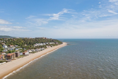 Sea to Sea, Hythe Kent