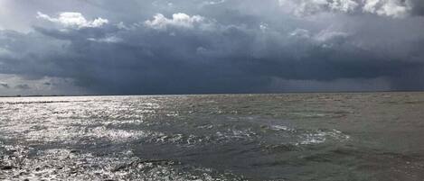 ชายหาด