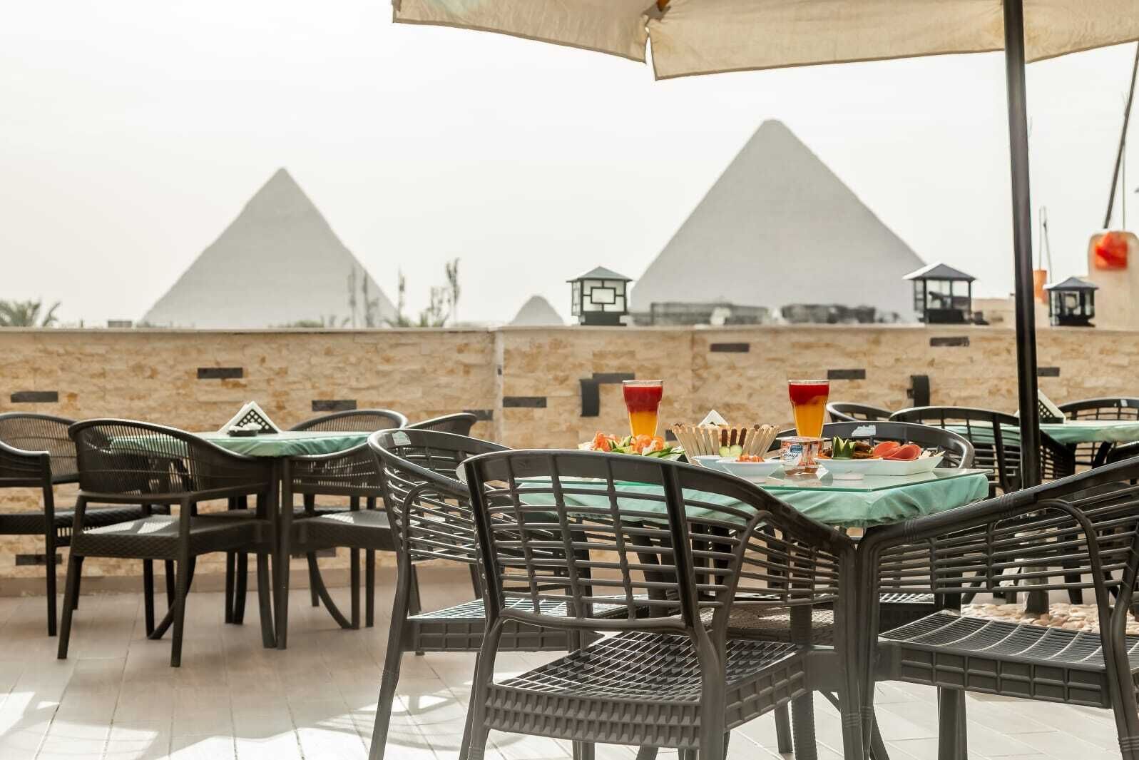 Foto - Night Pyramids Inn Hotel