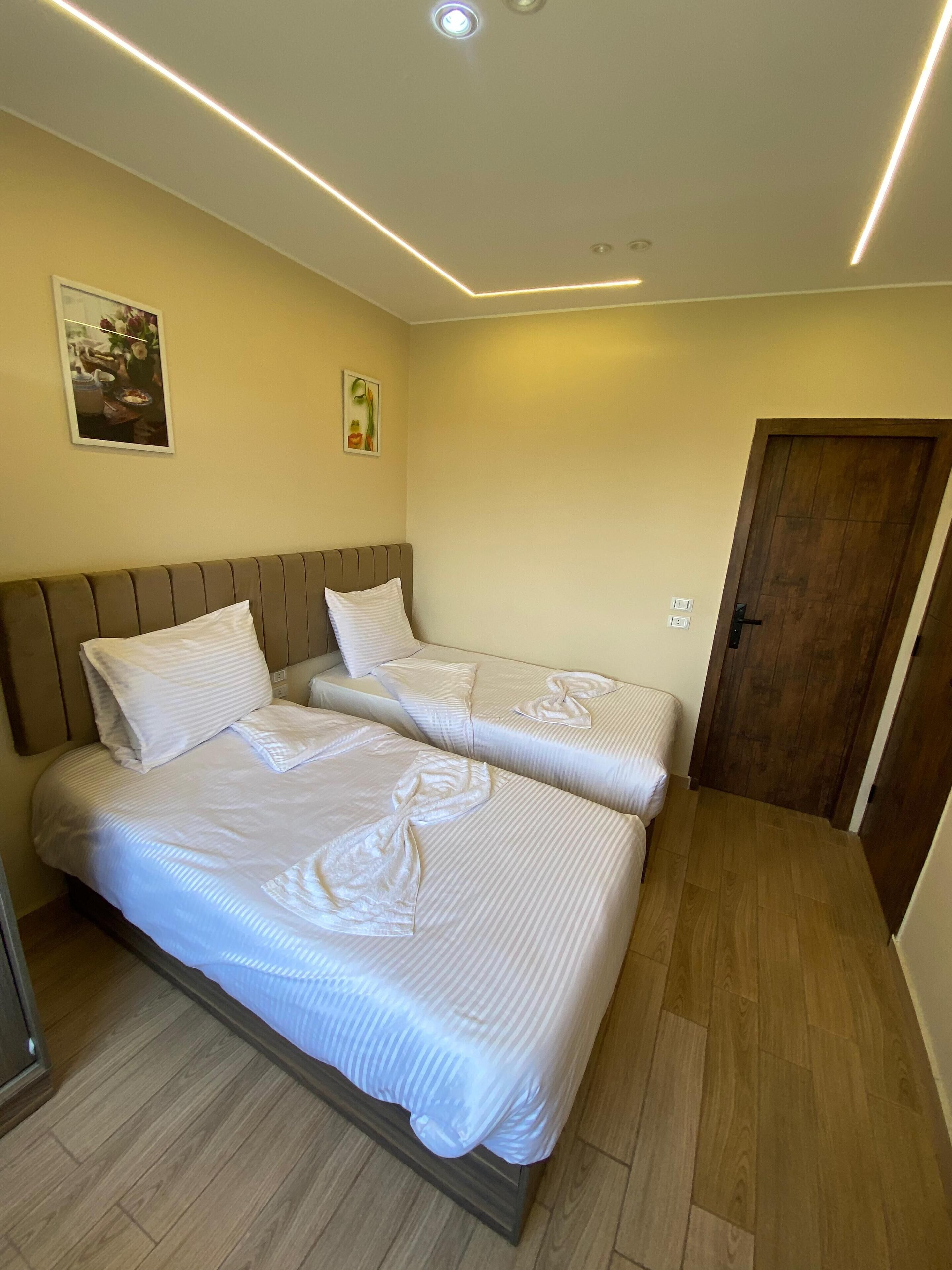 Egyptian cotton sheets, premium bedding, minibar, individually decorated