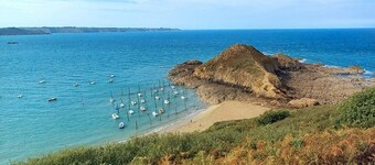 5 km from the beaches near Paimpol, with family or friends kerberso is you