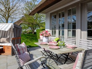 House | Outdoor dining - Uhlenhorst Comfortable Holiday Residence (Sylt)