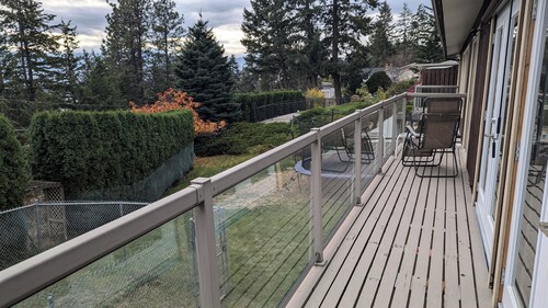 Spacious Home great for family, friends, business trip! 