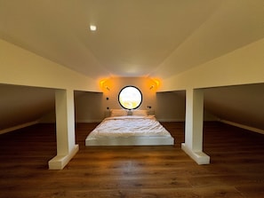 4 chambres, fer et planche à repasser, Wi-Fi, literie fournie