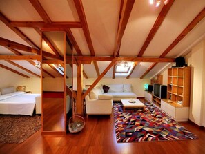 Villa | 6 soverom, individuelt innredet og strykejern/-brett