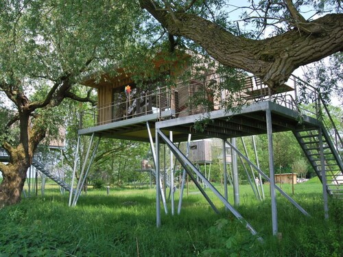 Treehouse Jojo Comfortable Holiday Residence