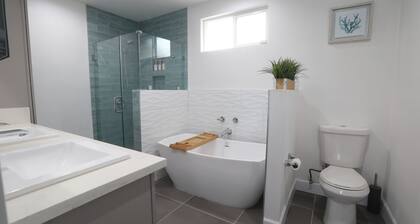Modern 3BR Near SoFi, Intuit Dome • Parking • Workspace