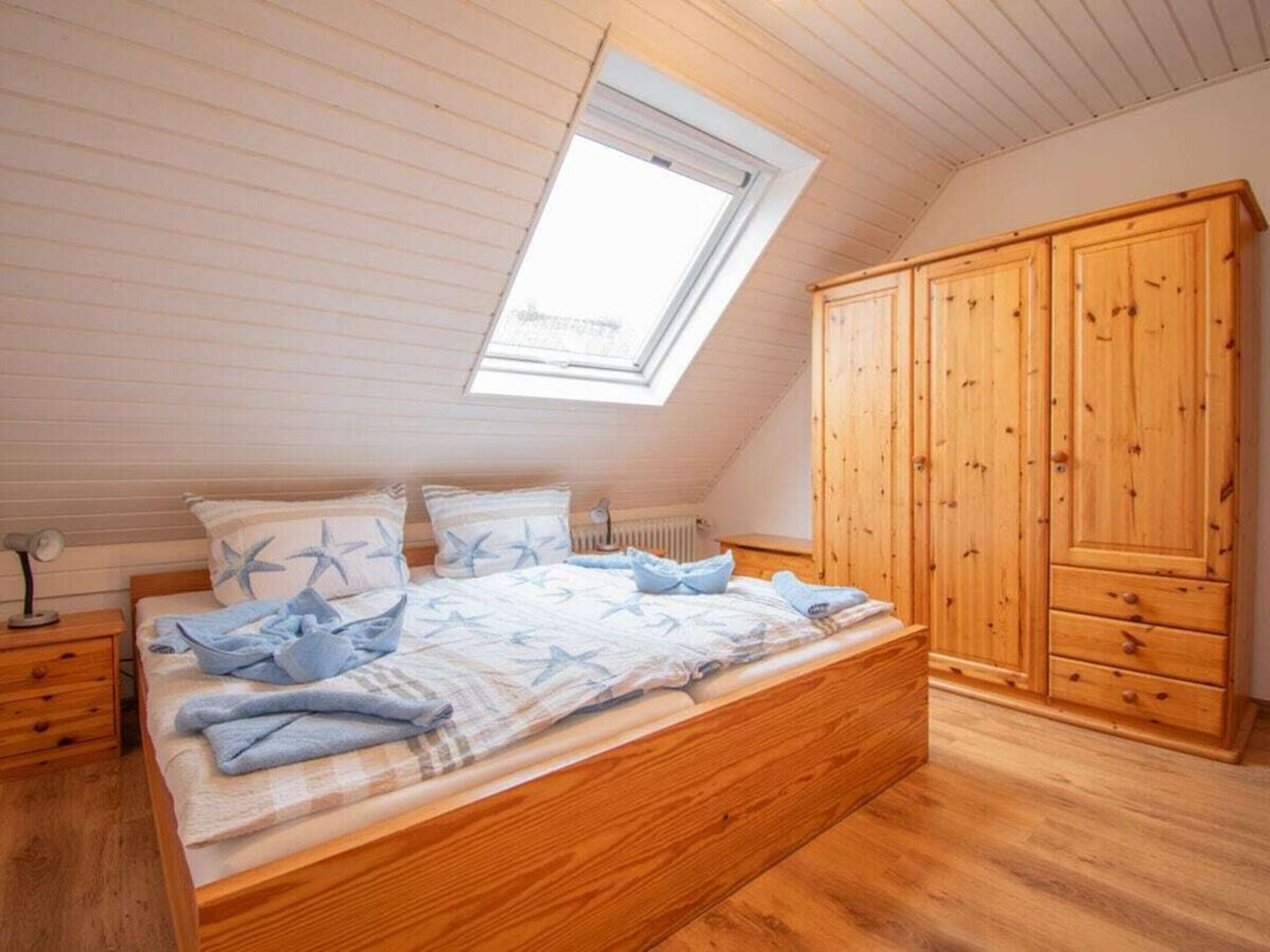 3 間臥室、布置獨特、熨斗/熨衣板