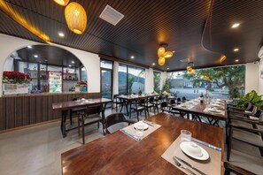 Restaurant - Ecorest Villa Cat Ba (Hai Phong)