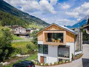 Mobile Home | Exterior