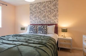 House | 4 bedrooms, iron/ironing board, free WiFi, bed sheets - Charming Whitehurst Drive Nest in Manchester (Manchester)