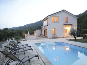 Villa | Pool - Domizil A&N Comfortable Holiday Residence (Opatija)