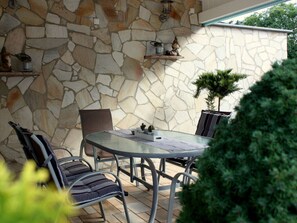 House | Dining - Zum Gasschen Comfortable Holiday Residence (Weissenfels)