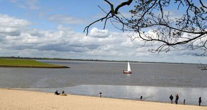 Emilia Comfortable Holiday Residence