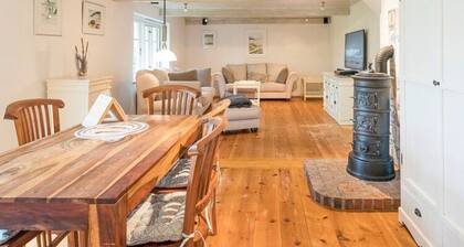 Wellnessferienhaus in Dagebull auf Einer Warft